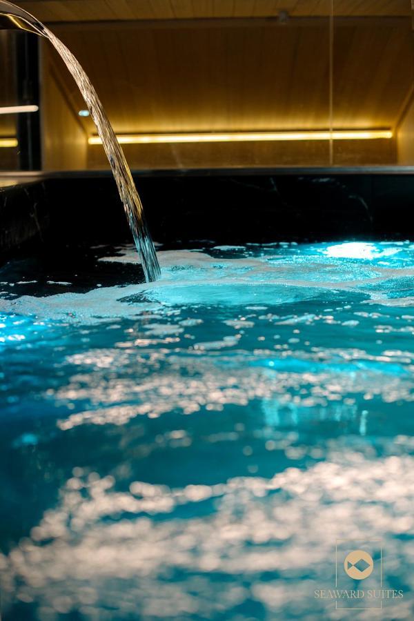 Castelar Palace & Spa By Seaward Suites บิยาโฮโยซา ภายนอก รูปภาพ